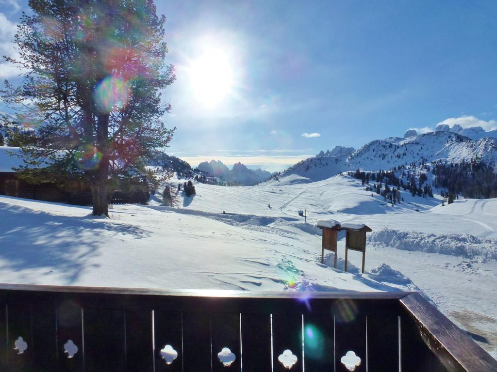 Hohe Gaisl Hotel Braies  Exterior photo