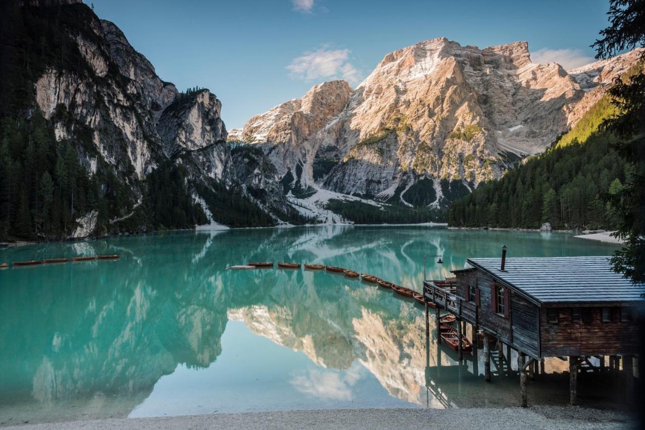 Hohe Gaisl Hotel Braies  Exterior photo
